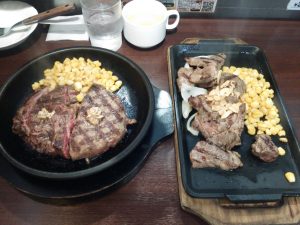 昼食で食べたいきなりステーキ